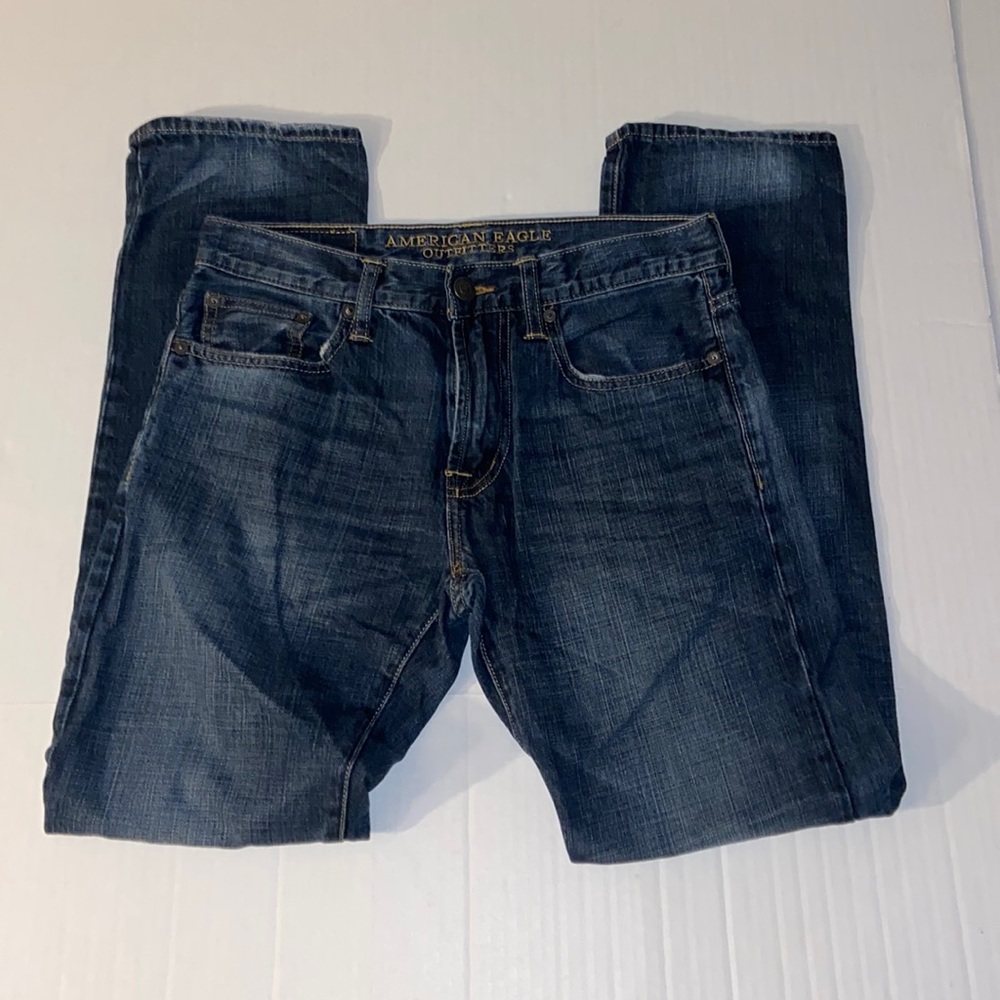 American Eagle Outfitters Size 29 / 32 Women’s Slim Straight Blue Jeans